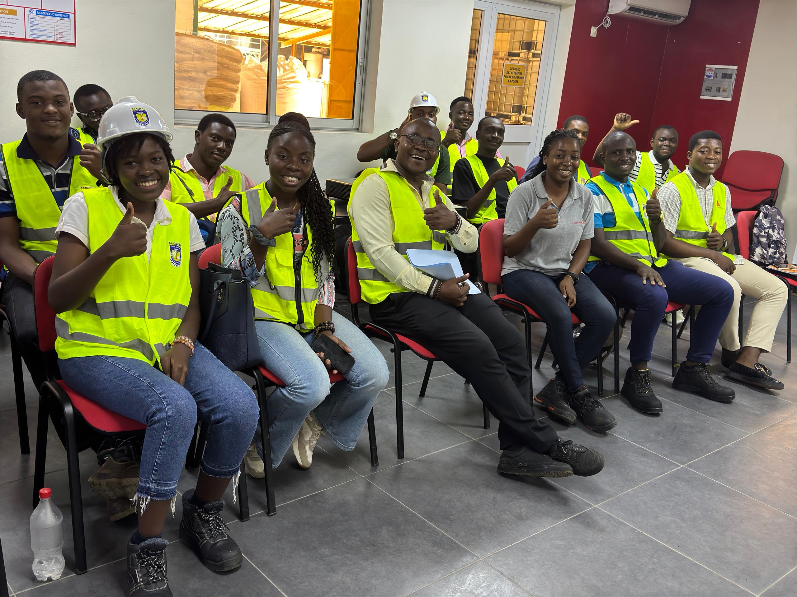 Les étudiants de filière génie civil à Sika Cameroun